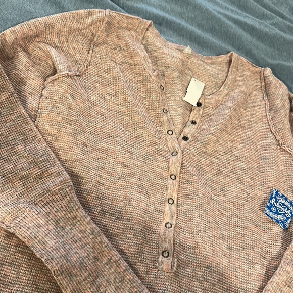 Free People Henley Thermal Top in Pink - Picture 3 of 6